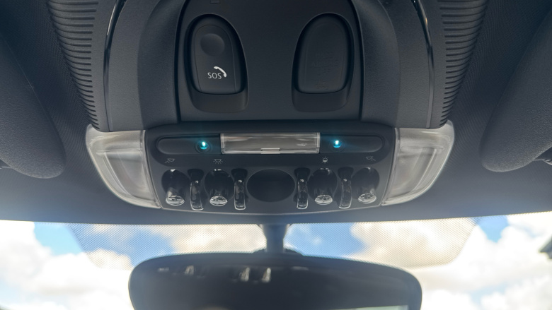 MINI Hatchback 1.5 Cooper Exclusive 5dr Auto Petrol Hatchback